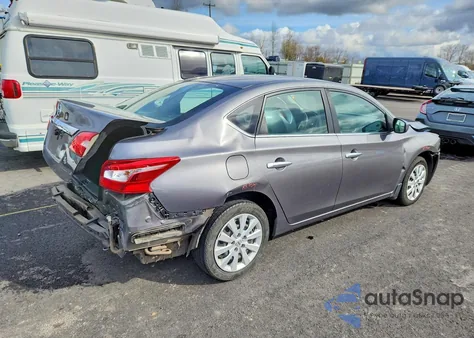 2017 Nissan Sentra S z USA, uszkodzony, nr VIN 3N1AB7AP1HY223574
